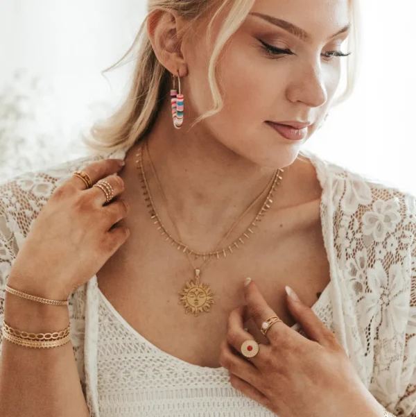 Kirurginteräskaulakoru, Boho Sun -boheemi aurinkokaulakoru (kulta)