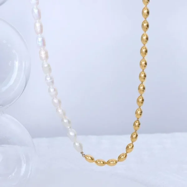 Kirurginteräskaulakoru, FRENCH RIVIERA | Zara Necklace -helmikaulakoru