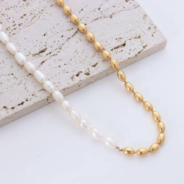 Kirurginteräskaulakoru, FRENCH RIVIERA | Zara Necklace -helmikaulakoru