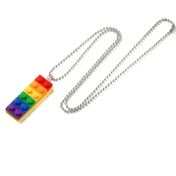 Kirurginteräskaulakoru, Pride