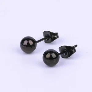 Kirurginteräsnapit, Basic Black