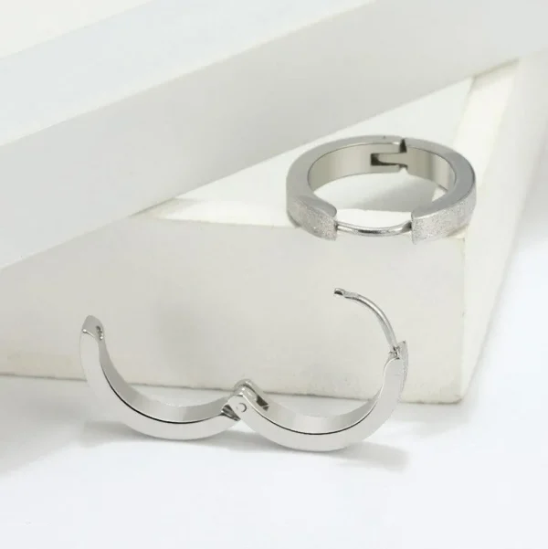 Kirurginteräsrenkaat, Large Diamond Cut Steel Hoop Earrings
