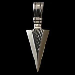 Kirurginteräsriipus, Arrowhead (nuolenkärki)