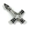 Kirurginteräsriipus, Wolf Cross (susi, risti)