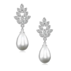 Korvakorut, ATHENA BRIDAL | Corinne -pisaranmuotoiset helmikorvakorut