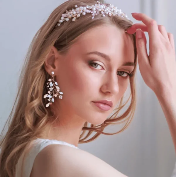 Korvakorut, ATHENA BRIDAL | Sparkle Earrings -vaaleanpunaiset kukat