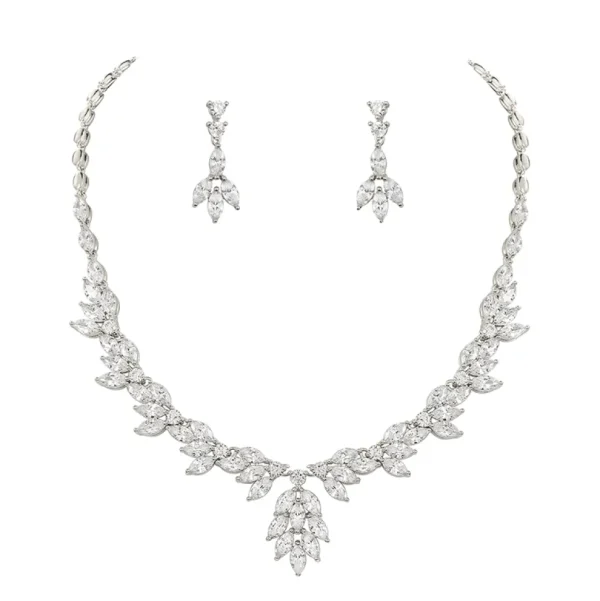 Kristallikorusetti, ATHENA BRIDAL | Luxury Necklace Set -ylellinen setti