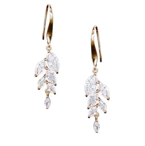 Kristallikorvakorut, ATHENA BRIDAL | Classic Isabella Earrings in Gold