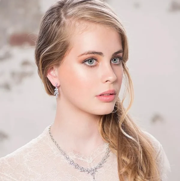 Kristallikorvakorut, ATHENA BRIDAL | Dainty Sparkle Drop Earrings