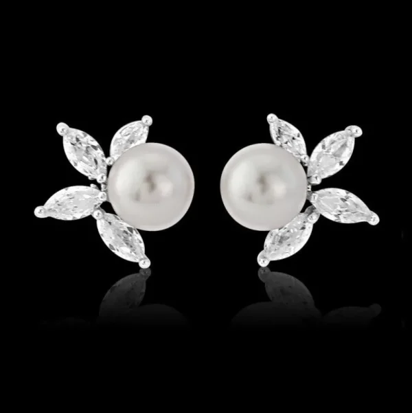 Kristallikorvakorut, ATHENA BRIDAL | Romantic Sophie Earrings with Pearl