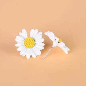 Kukkakorvakorut, FRENCH RIVIERA | Daisy -valkoiset kukkanapit