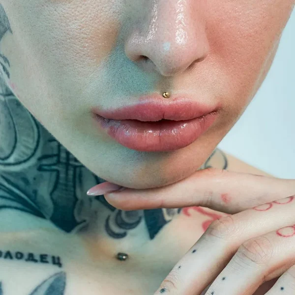 Labret 1,2mm, Titanium Basic 3mm Black (titaaninen labret-tappi)