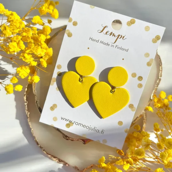 LEMPI®-korvakorut, Hellä -keltaiset sydänkorvakorut