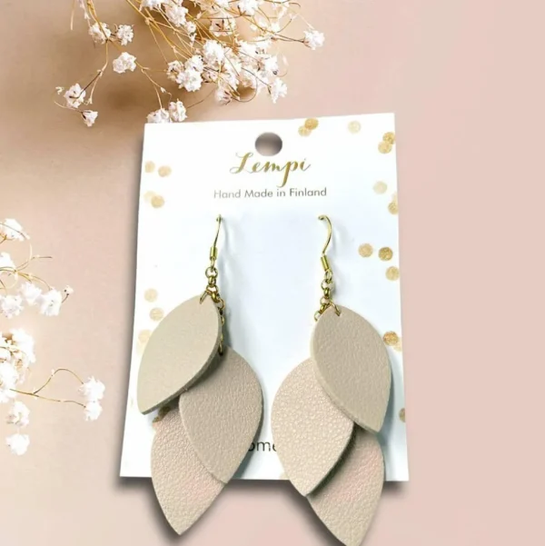 LEMPI-korvakorut, Pikku Vilja (beige, kulta)