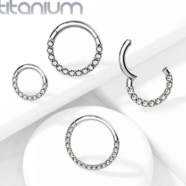 Lävistysrengas, Front Facing Titanium Hinged Hoop Rings with CZ