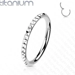 Lävistysrengas, Implant Grade Titanium Pyramid Cut Hoop