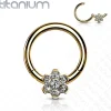 Lävistysrengas, Implant Grade Titanium Ring with CZ Flower in Gold