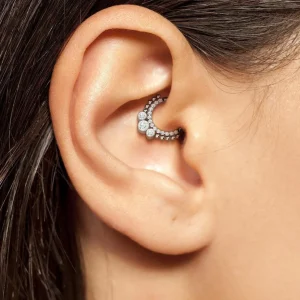 Lävistysrengas, Implant Grade Titanium CZ 3 Bezel Set Front Hoop