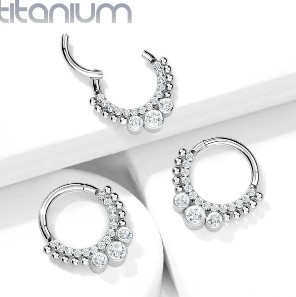 Lävistysrengas, Implant Grade Titanium CZ 3 Bezel Set Front Hoop