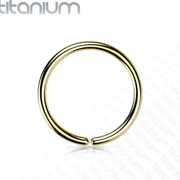 Lävistysrengas 0,8mm, Titanium Bendable Hoop in Gold