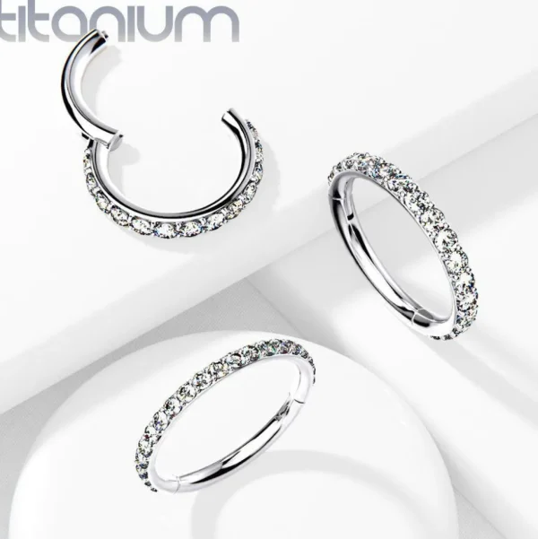 Lävistysrengas, Titanium Hinged Segment Hoop Rings with CZ