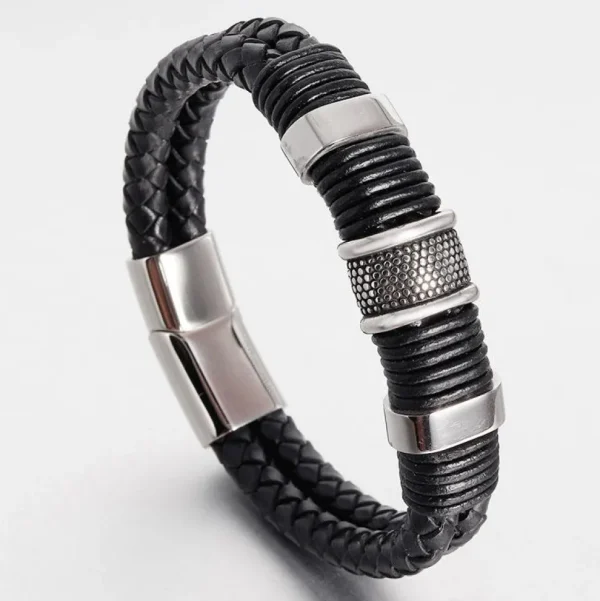 Nahkarannekoru, Classic Black Leather Bracelet
