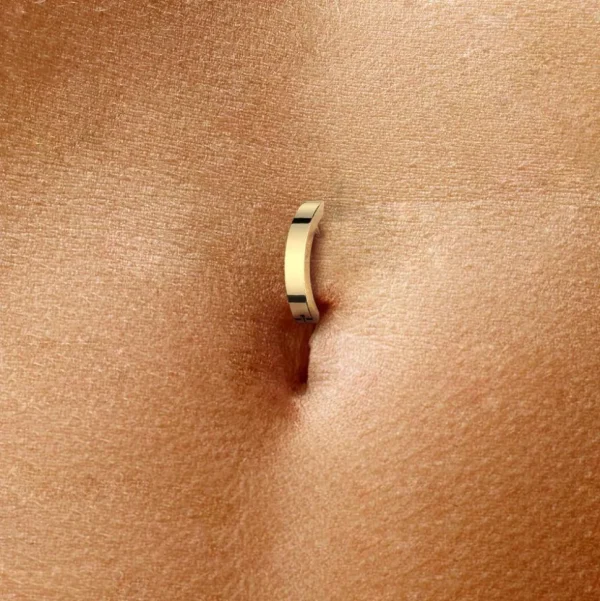 Napakoru, Hinged Belly Button Hoop -titaaninen naparengas (hopea)