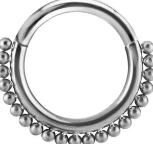 PREMIUM COLLECTION | Titaani clicker-lävistysrengas pallokoristeella