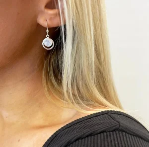 PREMIUM COLLECTION | Elisa -modernit hopeiset kuukivikorvakorut