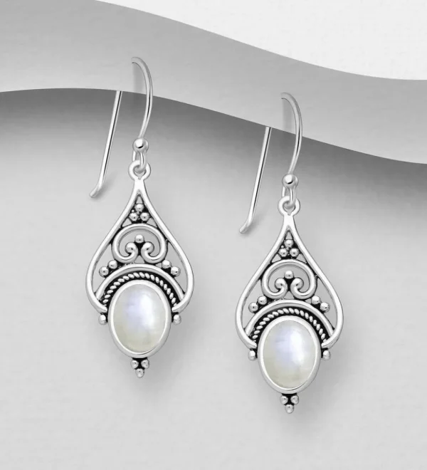PREMIUM COLLECTION | Isa -boheemit hopeiset kuukivikorvakorut