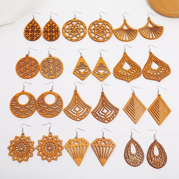 Puiset korvakorut, Waves Mandala -ruskeat pitsikorvakorut