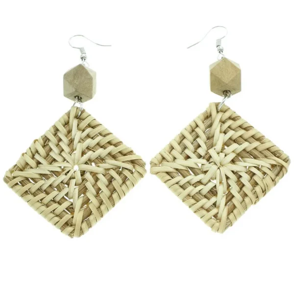 Puukorvakorut, rottinkikorvakorut/Chunky Square Rattan Earrings