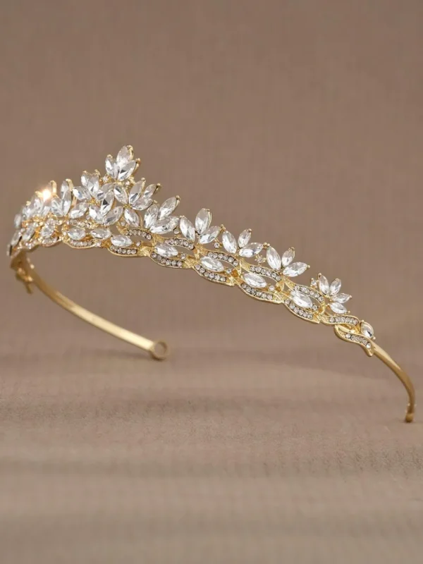 ROMANCE, Augusta -kullanvärinen tiara kirkkailla kivillä