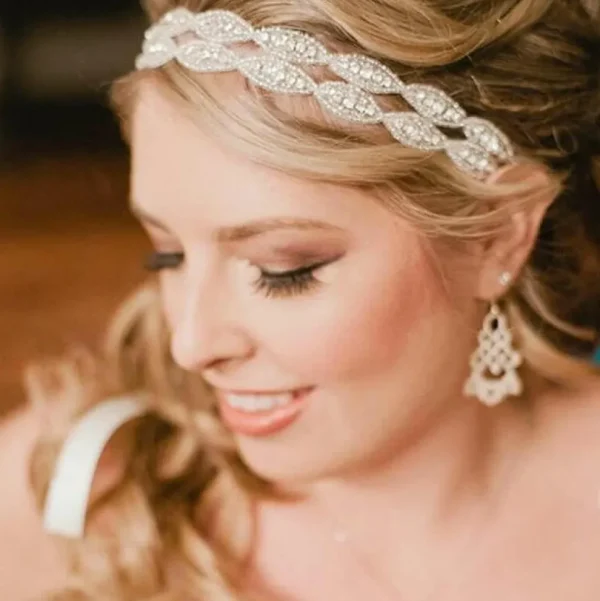 ROMANCE, Glamorous Headpiece -säihkyvä hopeanvärinen hiuskoriste