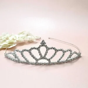 ROMANCE, Michele -hopeanvärinen tiara kirkkailla kivillä