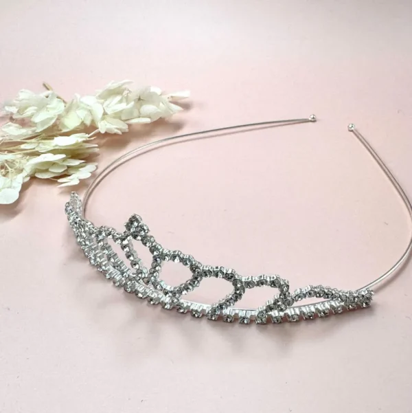 ROMANCE, Michele -hopeanvärinen tiara kirkkailla kivillä