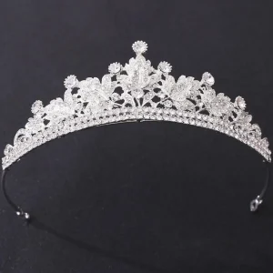 ROMANCE, Ofelia -hopeanvärinen tiara kirkkailla kivillä