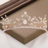 ROMANCE | Elegant Tiara in Rosegold -ruusukullanvärinen elegantti tiara