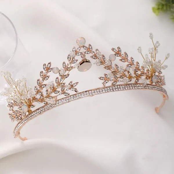 ROMANCE | Elegant Tiara in Rosegold -ruusukullanvärinen elegantti tiara