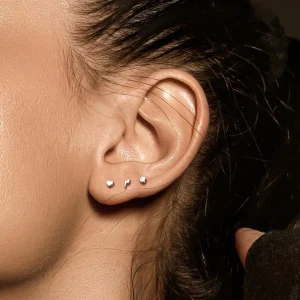 Rustokoru/traguskoru, Titanium Mini Heart in Gold -sydän labret