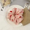 Scrunchie | SUGAR SUGAR, Strawberry -pinkki mansikka hiusdonitsi