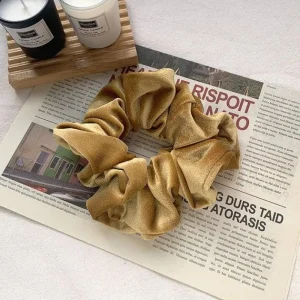 Scrunchie | SUGAR SUGAR, XL Velvet -leijonankeltainen samettidonitsi