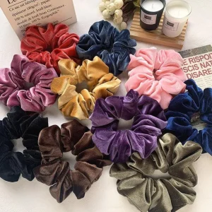 Scrunchie | SUGAR SUGAR, XL Velvet -leijonankeltainen samettidonitsi
