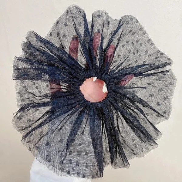 Scrunchie | SUGAR SUGAR, XXL Ballet Scrunchie -tylli hiusdonitsi