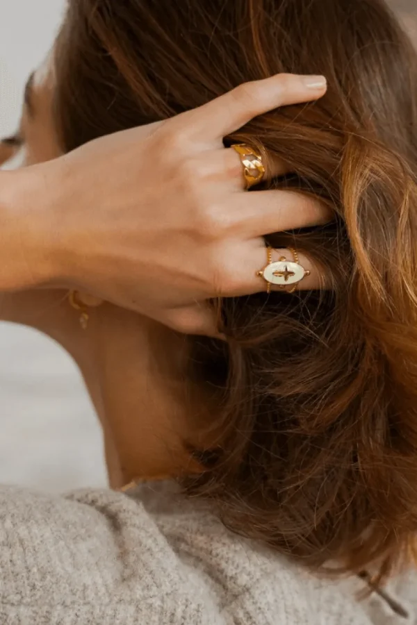 Sormus, BOHM PARIS | Bague Gabrielle dorée blanc -ristisormus