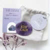 Stay Calm Amethyst -ametisti kämmenkivi "pysy tyynenä"