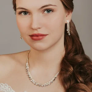 Strassikaulakoru, ROMANCE | Adele Necklace in Gold