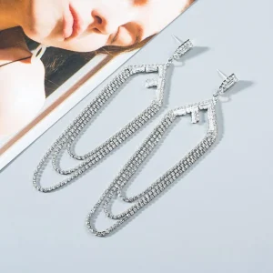 Strassikorvakorut, Gorgeous Long Strass Earrings