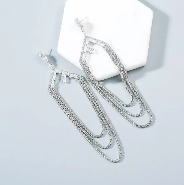 Strassikorvakorut, Gorgeous Long Strass Earrings