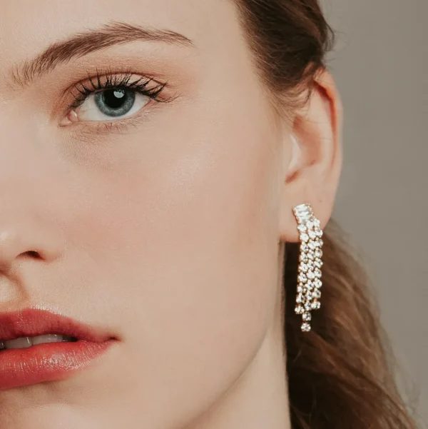 Strassikorvakorut, ROMANCE | Claudette Earrings in Gold